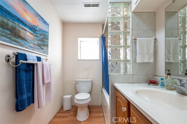 Detail Gallery Image 7 of 18 For 1769 Gates, Manhattan Beach,  CA 90266 - 2 Beds | 2 Baths