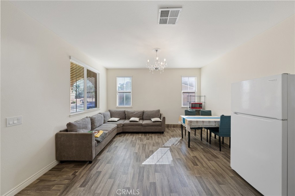 Eb0274E1 9Baf 456B A808 E8A37D258305 7691 Coffeeberry Drive, Eastvale, Ca 92880 &Lt;Span Style='BackgroundColor:transparent;Padding:0Px;'&Gt; &Lt;Small&Gt; &Lt;I&Gt; &Lt;/I&Gt; &Lt;/Small&Gt;&Lt;/Span&Gt;