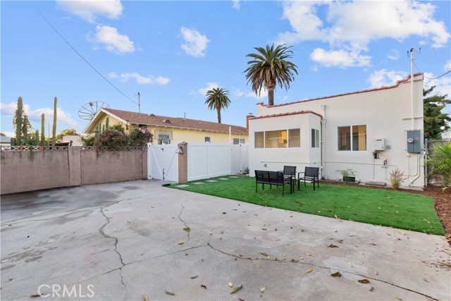 Detail Gallery Image 25 of 25 For 1330 E 56th, Long Beach,  CA 90805 - 2 Beds | 1 Baths