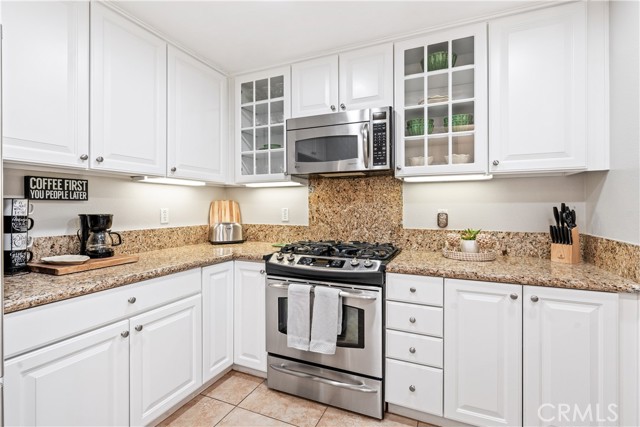 Image 7 of 40 For 45245 Seeley Drive 18c