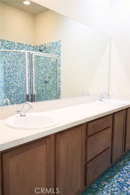 60055 Overture Drive, Palm Springs CA: https://media.crmls.org/medias/eb0339d1-eb78-41d1-9a30-5b5041877f59.jpg