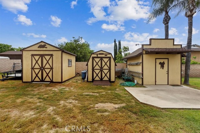 Detail Gallery Image 25 of 33 For 11667 Niagara Dr, Jurupa Valley,  CA 91752 - 3 Beds | 2 Baths