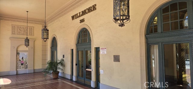 315 W 3rd Street, Long Beach CA: https://media.crmls.org/medias/eb04494d-cc7b-4eda-84eb-36a28a2a4100.jpg