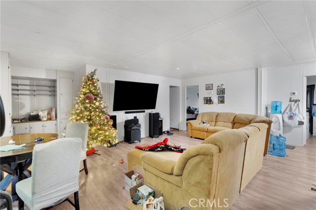 Detail Gallery Image 12 of 34 For 19044 Joshua St, Adelanto,  CA 92301 - 3 Beds | 2 Baths