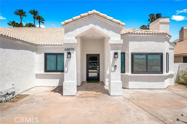 68870 Durango Road, Cathedral City CA: https://media.crmls.org/medias/eb0511c1-7e42-479c-9a01-118c895a920e.jpg