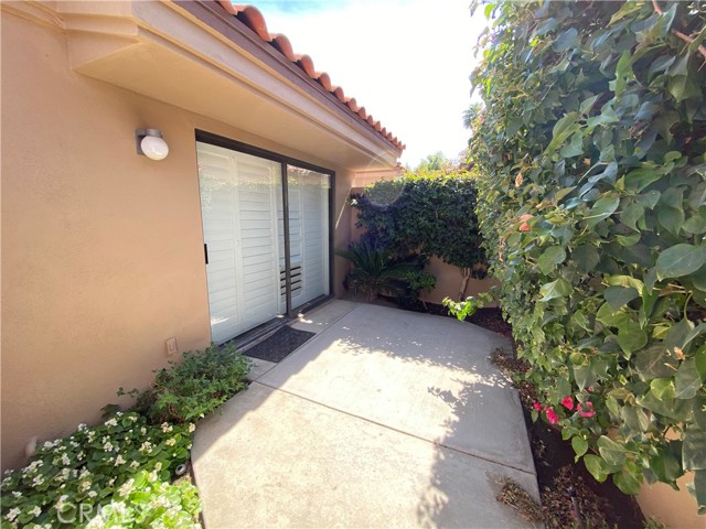 Image 24 for 76437   Violet CIR