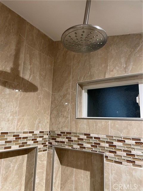 10016 Sophia Avenue, North Hills CA: https://media.crmls.org/medias/eb05911b-d817-453d-994e-c3111b9c05cd.jpg