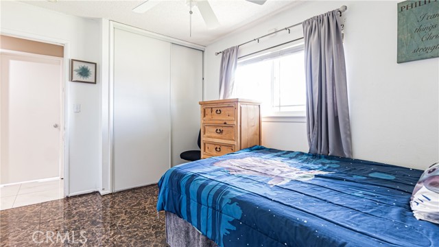 931 N Eucalyptus Avenue, Rialto CA: https://media.crmls.org/medias/eb05ef8c-c453-4e43-af58-aa0032d55b41.jpg