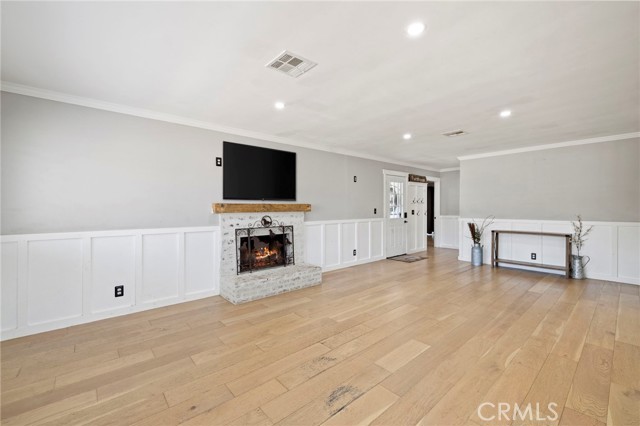 3834 Hillside Avenue, Norco CA: https://media.crmls.org/medias/eb06e757-24ae-4a12-a740-bd9be32fe4e6.jpg