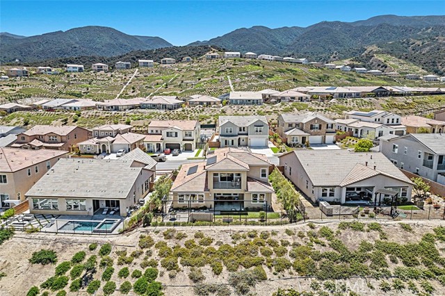 Detail Gallery Image 6 of 56 For 2521 Chad Zeller, Corona,  CA 92882 - 4 Beds | 3/1 Baths