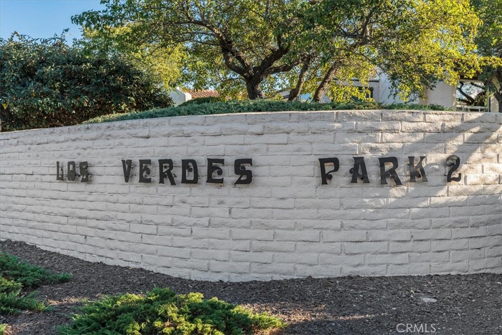 47 Los Palos Drive
