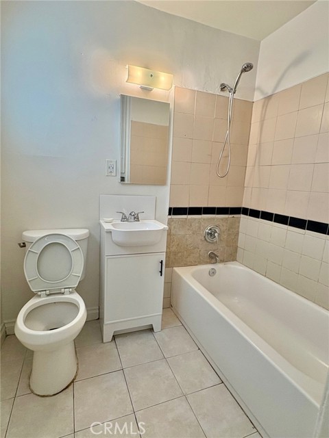 Detail Gallery Image 10 of 11 For 8641 Cerritos Ave #C,  Stanton,  CA 90680 - 1 Beds | 1 Baths