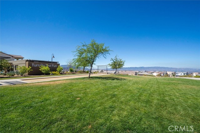 Detail Gallery Image 47 of 63 For 18262 Astro Ct, Saugus,  CA 91350 - 4 Beds | 3 Baths