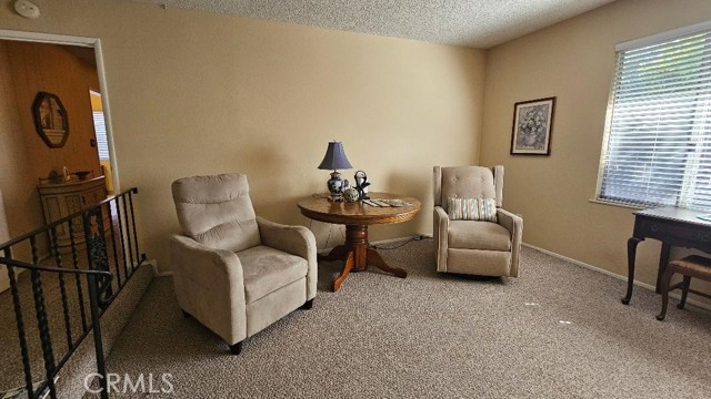 Detail Gallery Image 16 of 17 For 2551 W San Gabriel Ave, Fresno,  CA 93705 - 3 Beds | 2 Baths