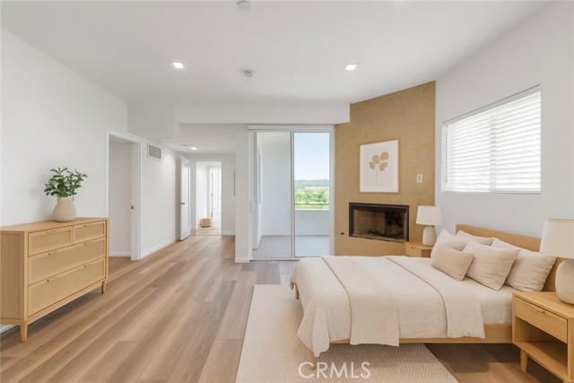 5220 Medina Road, Woodland Hills CA: https://media.crmls.org/medias/eb0acb58-cf45-4a21-b1db-467b65bf4a6a.jpg