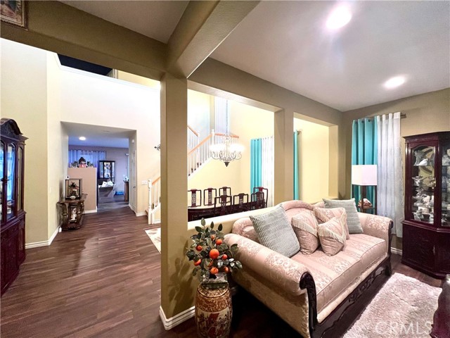 Detail Gallery Image 4 of 8 For 29754 Maxmillian, Murrieta,  CA 92563 - 4 Beds | 3 Baths