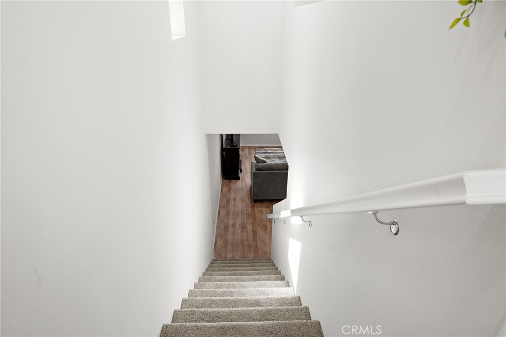 https://media.crmls.org/medias/eb0b1c71-9757-42bd-8e78-52035fb9798d.jpg?preset=X-Large
