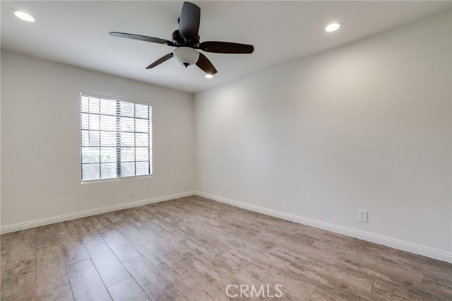 Detail Gallery Image 11 of 15 For 3613 S Bear #B,  Santa Ana,  CA 92704 - 1 Beds | 1 Baths