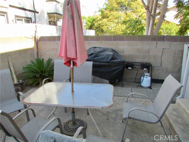 2103 Dufour Avenue, Redondo Beach, California 90278, ,Residential Income,Sold,Dufour,SB17242582