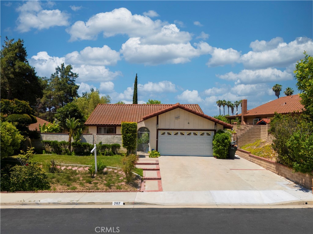 707 Marylie Lane