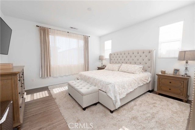 3225 E Denali Drive, Ontario CA: https://media.crmls.org/medias/eb0c8dc0-20db-4113-a829-92464e5e4221.jpg