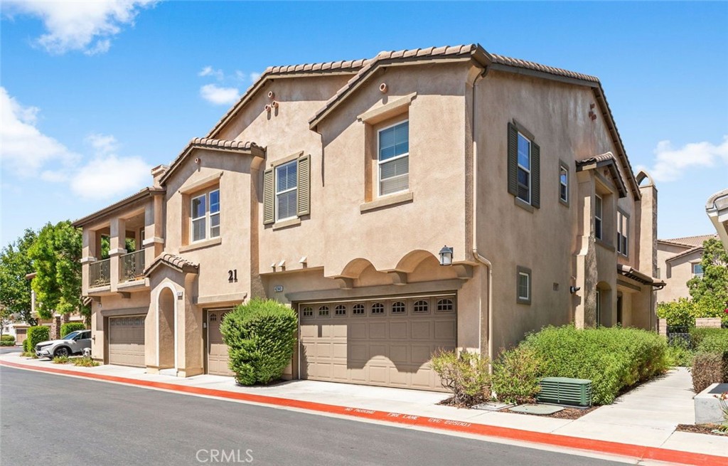 42945 Avenida Amistad
