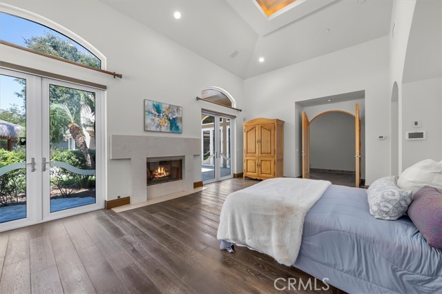 6945 E Hidden Oaks Lane, Orange CA: https://media.crmls.org/medias/eb0e3548-e19d-440b-883d-6c502607b9ad.jpg