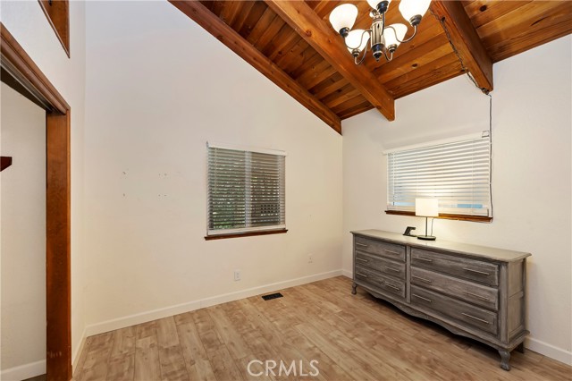 Detail Gallery Image 16 of 36 For 23746 Crest Forest, Crestline,  CA 92325 - 3 Beds | 2 Baths