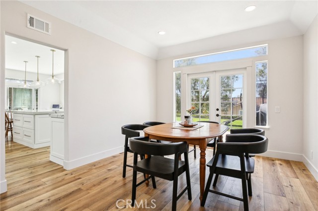 21391 Birdhollow Drive, Trabuco Canyon CA: https://media.crmls.org/medias/eb0f67e7-06ac-42be-aa52-f8c2bd9bdde5.jpg