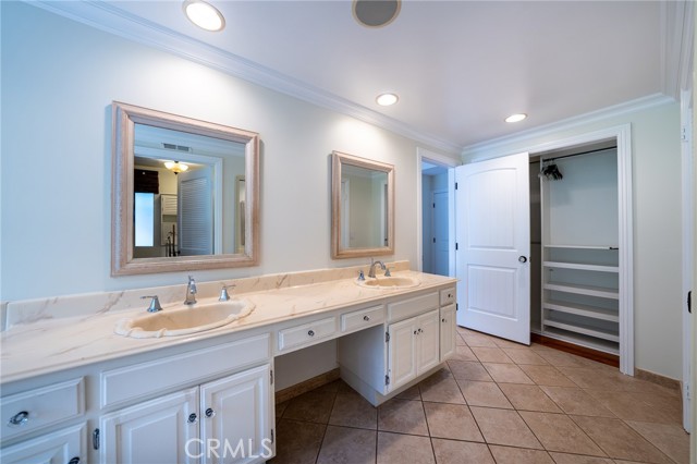 Detail Gallery Image 38 of 46 For 18337 Chatham Ln, Porter Ranch,  CA 91326 - 4 Beds | 2/1 Baths