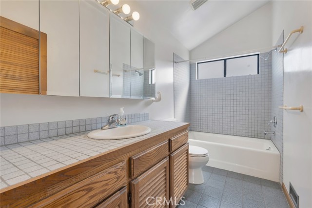 Detail Gallery Image 31 of 59 For 357 Vine St, Glendale,  CA 91204 - 3 Beds | 3 Baths