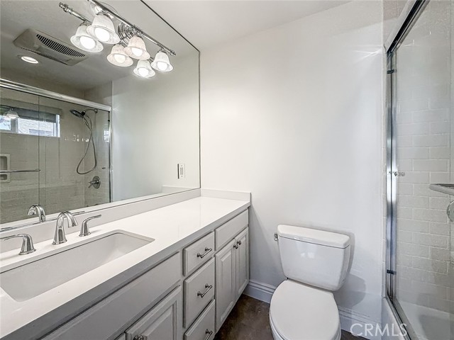 Detail Gallery Image 27 of 58 For 5960 Balcom, Encino,  CA 91316 - 4 Beds | 4 Baths