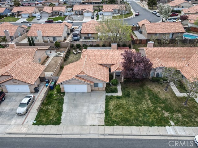 Detail Gallery Image 6 of 25 For 38906 Edgemont Dr, Palmdale,  CA 93551 - 4 Beds | 2 Baths