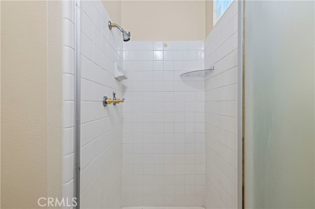 27668 Lonestar Place, Castaic CA: https://media.crmls.org/medias/eb121f58-3de4-45a0-8c80-a1a48c749aad.jpg