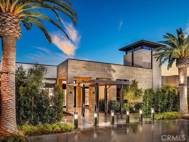 56 Claudius Court, Irvine CA: https://media.crmls.org/medias/eb1302f7-7d5a-499c-b093-5127036ebe82.jpg