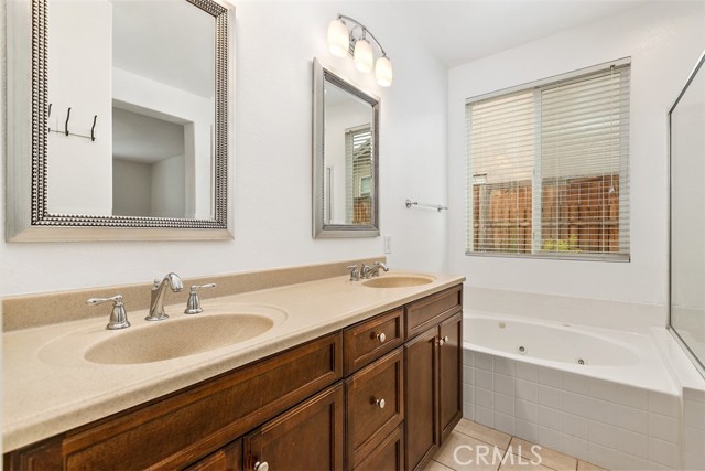 Detail Gallery Image 23 of 50 For 24955 Coral Canyon Rd, Corona,  CA 92883 - 3 Beds | 3 Baths
