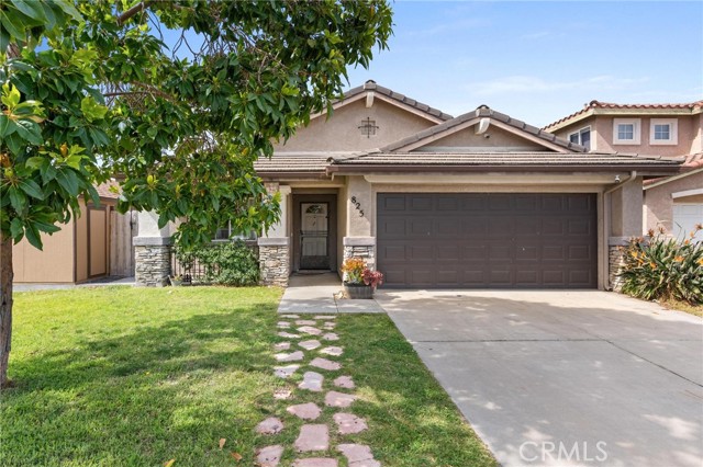 Detail Gallery Image 1 of 34 For 825 Cornell Ct, Santa Maria,  CA 93454 - 3 Beds | 2 Baths