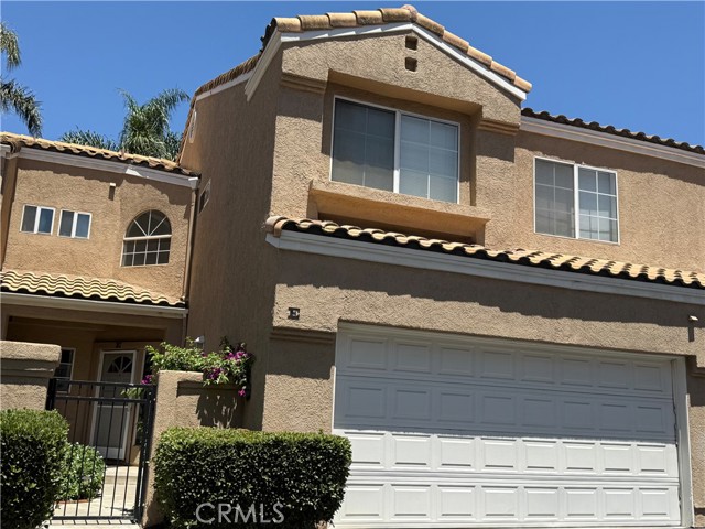 3119 Milano, Ontario CA: https://media.crmls.org/medias/eb158ab8-abb5-4fd4-8541-05e511cd82ff.jpg