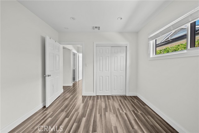 11440 Gothic Avenue, Granada Hills CA: https://media.crmls.org/medias/eb165759-db90-44f1-9dcd-d7500f6d3fca.jpg