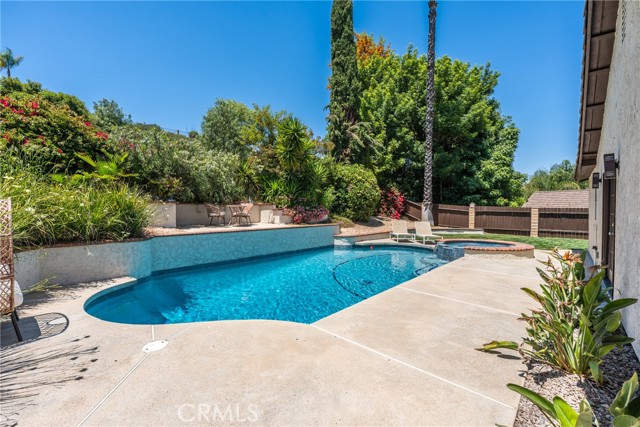 Detail Gallery Image 32 of 44 For 2446 Antelope Dr, Corona,  CA 92882 - 4 Beds | 2/1 Baths