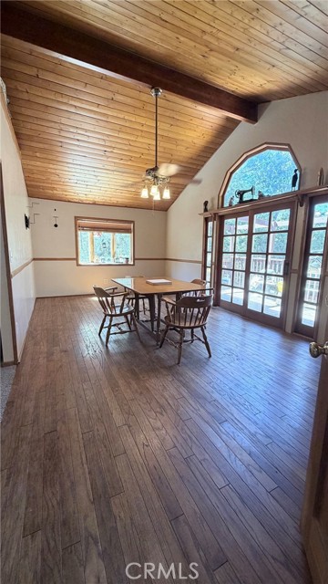 635 Acacia Dr, Crestline, CA 92325 photo 2