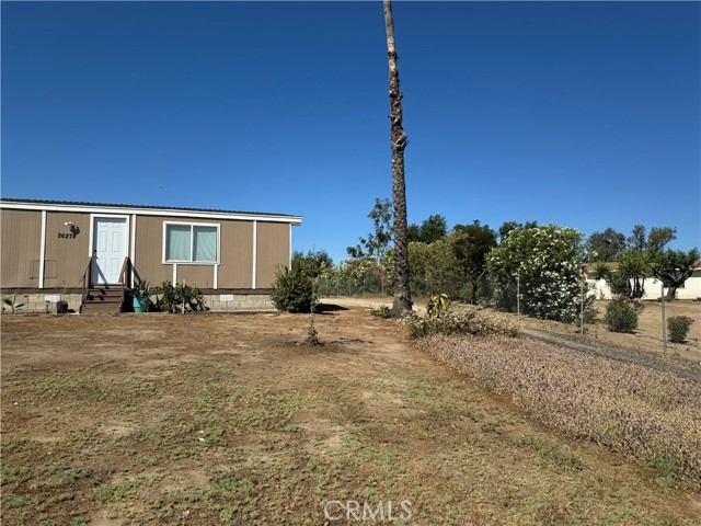 26279 Monroe Avenue, Murrieta CA: https://media.crmls.org/medias/eb1832b0-5b1f-4212-8456-a626addb32ae.jpg