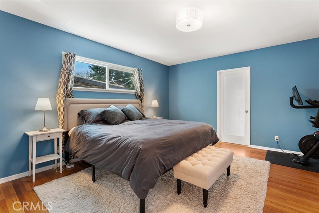 Detail Gallery Image 18 of 46 For 23642 Oxnard St, Woodland Hills,  CA 91367 - 3 Beds | 3 Baths