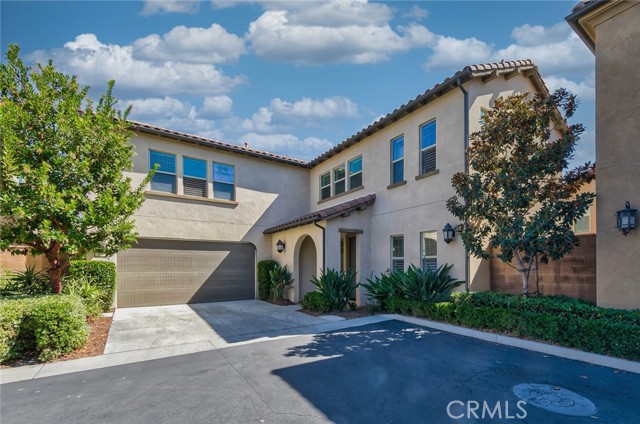 Detail Gallery Image 2 of 22 For 177 Firefly, Irvine,  CA 92618 - 5 Beds | 3 Baths