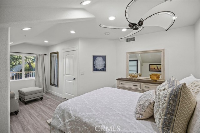 Image 10 of 45 For 14461 Oakley Drive