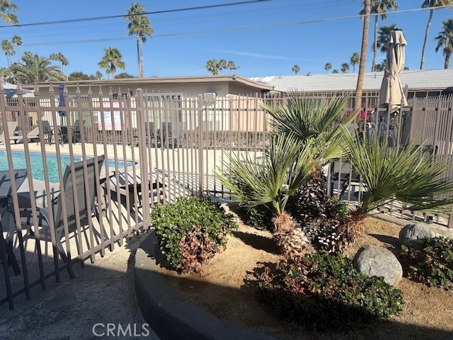 Detail Gallery Image 11 of 12 For 686 E Cottonwood Rd #5,  Palm Springs,  CA 92262 - 1 Beds | 1 Baths