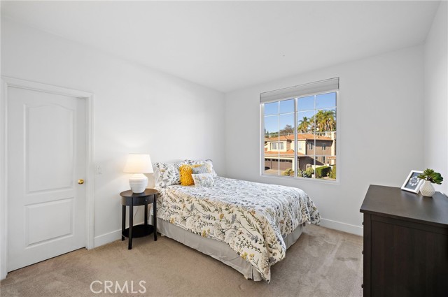 Detail Gallery Image 10 of 34 For 19361 Jasper Hill, Lake Forest,  CA 92679 - 4 Beds | 3 Baths