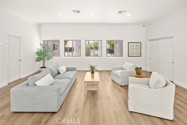 Detail Gallery Image 39 of 43 For 591 Fairview Ave, Arcadia,  CA 91007 - 2 Beds | 2 Baths