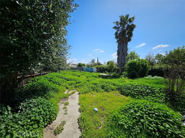 7146 Ranchito Avenue, Van Nuys CA: https://media.crmls.org/medias/eb1bd249-1a32-4306-9b69-183abfcc5db8.jpg