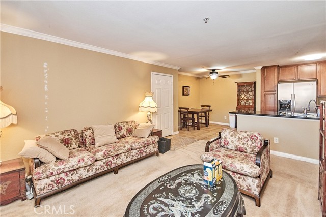 Detail Gallery Image 12 of 36 For 1035 La Terraza Cir #101,  Corona,  CA 92879 - 2 Beds | 2 Baths